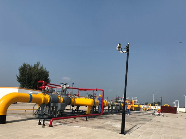 Gas pressure regulation and metering pry 